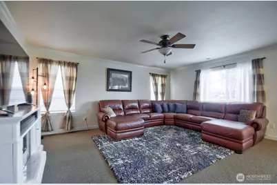 3172 Sheaser Way, DuPont, WA 98327 - Photo 9