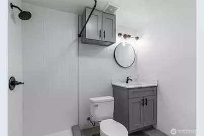 2125 N 90th Street, Seattle, WA 98103 - Photo 21