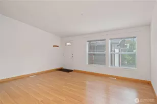 754 NE Reeds Meadow Ln, Bremerton, WA 98311 - Photo 9