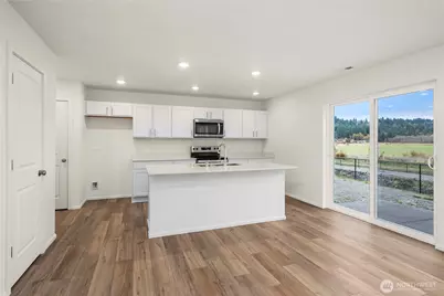 685 Salzer Creek Drive, Centralia, WA 98531 - Photo 11