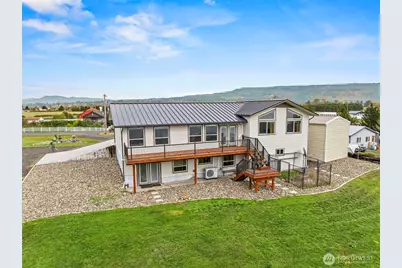 277 W Sunny Sands Road, Cathlamet, WA 98612 - Photo 9