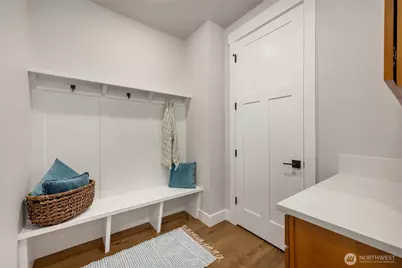 7535 NE West Port Madison Road, Bainbridge Island, WA 98110 - Photo 33