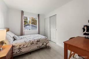 13405 SE 56th Pl, Bellevue, WA 98006 - Photo 21