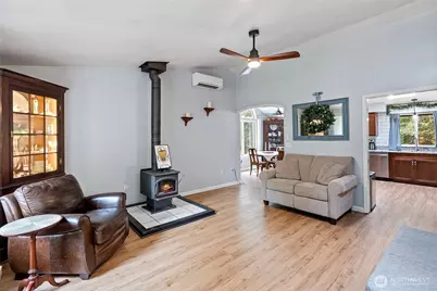 10506 Minterwood Drive NW, Gig Harbor, WA 98329 - Photo 3