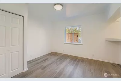 105 E 96th Street, Tacoma, WA 98445 - Photo 7