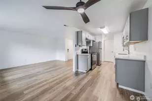 105 E 96th St, Tacoma, WA 98445 - Photo 29