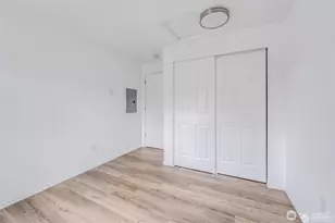 105 E 96th St, Tacoma, WA 98445 - Photo 25