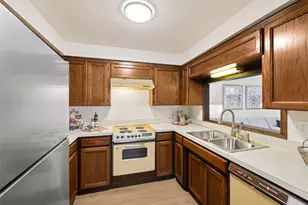 1913 M St NE, Auburn, WA 98002 - Photo 3