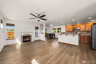 18312 104th St Ct E, Bonney Lake, WA 98391 - Photo 5