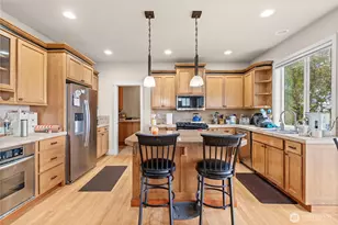 10705 176th Ave E, Bonney Lake, WA 98391 - Photo 25