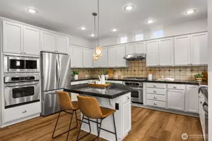 22319 NE 6th Ct, Sammamish, WA 98074 - Photo 13