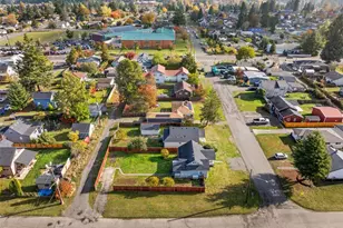 703 E 54th St, Tacoma, WA 98404 - Photo 35