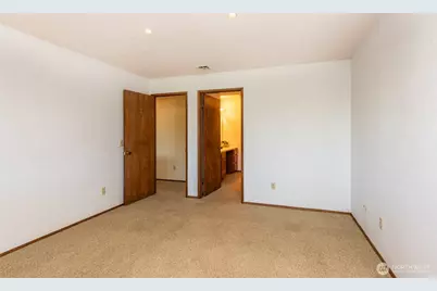 1325 E Lauridsen Boulevard, Port Angeles, WA 98362 - Photo 29