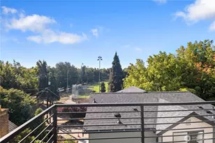 218 21st Ave E, Seattle, WA 98112 - Photo 27