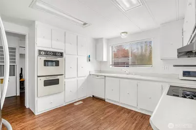 4815 NE Airway Drive #86, Moses Lake, WA 98837 - Photo 9