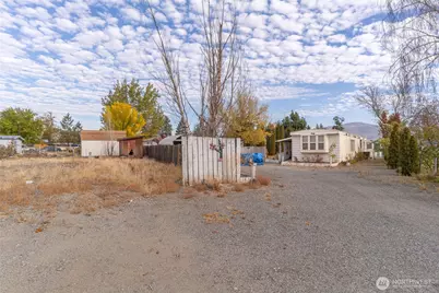 52 Engh Road #17B, Omak, WA 98841 - Photo 27