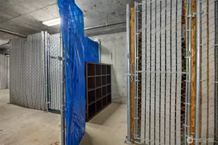 11004 NE 11th St, Bellevue, WA 98004 - Photo 25