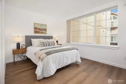 11004 NE 11th Street #407, Bellevue, WA 98004 - Photo 17