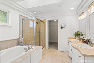 17312 Gravenstein Rd, Bothell, WA 98012 - Photo 17