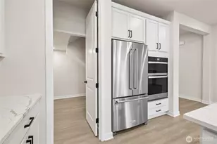 20319 Eagle Ln E, Bonney Lake, WA 98391 - Photo 17