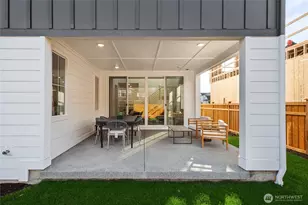 20311 Eagle Ln E, Bonney Lake, WA 98391 - Photo 5