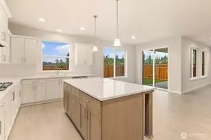 20402 150th St E, Bonney Lake, WA 98391 - Photo 9