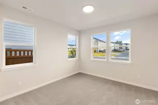 20402 150th St E, Bonney Lake, WA 98391 - Photo 3