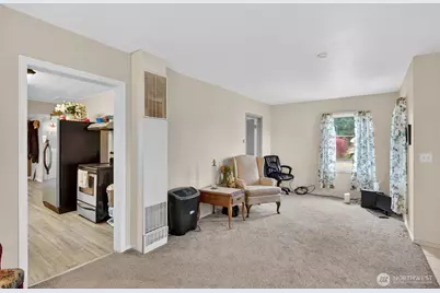 2015 N Tower Avenue, Centralia, WA 98531 - Photo 7