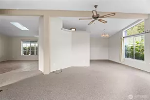 318 Peacock Ln, Kelso, WA 98626 - Photo 13