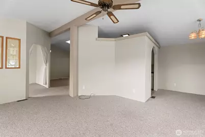 318 Peacock Lane, Kelso, WA 98626 - Photo 11