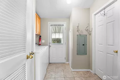 318 Peacock Lane, Kelso, WA 98626 - Photo 17