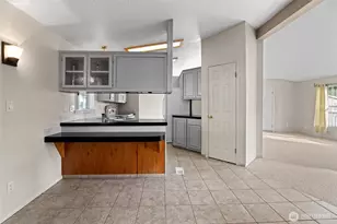 318 Peacock Ln, Kelso, WA 98626 - Photo 17