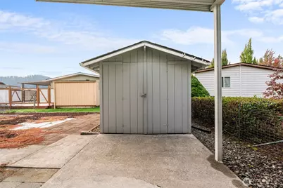 318 Peacock Lane, Kelso, WA 98626 - Photo 5