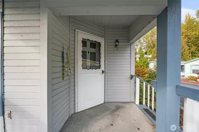 318 Peacock Lane, Kelso, WA 98626 - Photo 3