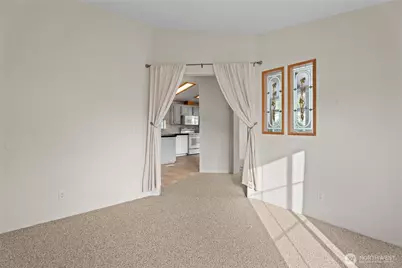 318 Peacock Lane, Kelso, WA 98626 - Photo 7