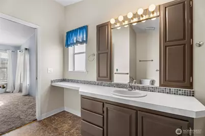 318 Peacock Lane, Kelso, WA 98626 - Photo 31