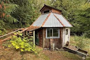 690 Naylor Creek Rd, Chimacum, WA 98325 - Photo 35