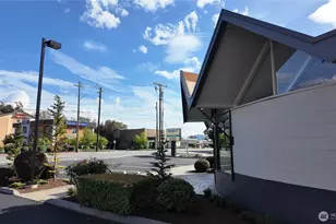 1881 S Burlington Blvd, Burlington, WA 98233 - Photo 3