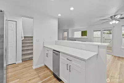 730 112th Street SW #I-4, Everett, WA 98204 - Photo 7