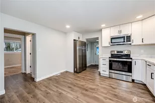 1513 NE Echo Dr, Bremerton, WA 98311 - Photo 7