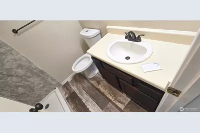 1122 E Saint Helens Drive, Moses Lake, WA 98837 - Photo 9