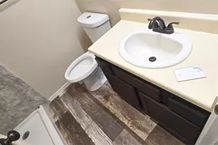 1122 E St Helens Dr, Moses Lake, WA 98837 - Photo 9