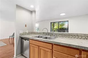 1321 S Puget Dr, Renton, WA 98055 - Photo 15