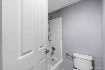 1321 S Puget Drive #E15, Renton, WA 98055 - Photo 25