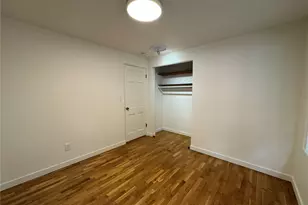 8505 NE 27th Pl, Clyde Hill, WA 98004 - Photo 13