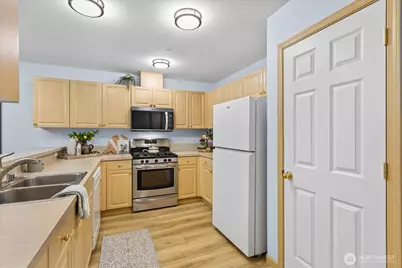 15414 35th Avenue W #54, Lynnwood, WA 98087 - Photo 3