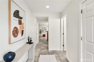 18312 8th Ave SE, Bothell, WA 98012 - Photo 3