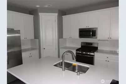 5107 Kenrick Street SE, Lacey, WA 98503 - Photo 3