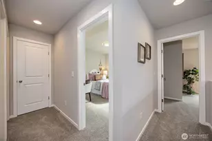 252 NE Shadowhawk Ln, Bremerton, WA 98311 - Photo 33