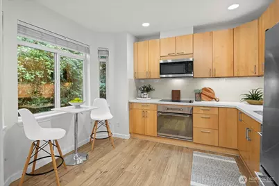 18003 NE 93rd Court #3, Redmond, WA 98052 - Photo 9